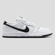 Nike SB Dunk Low Pro - White / Black