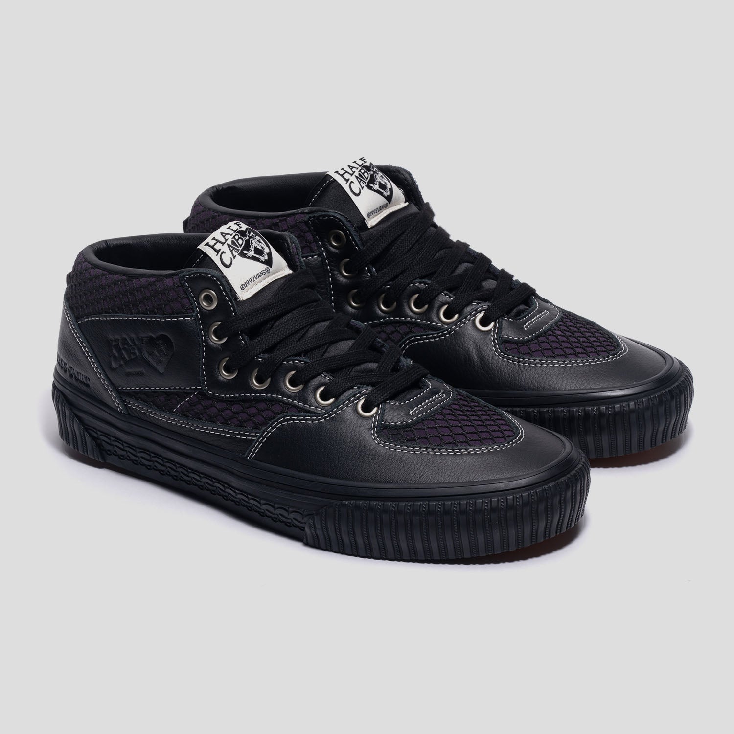 Vans Pass~Port Skate Half Cab Black/Night Shade