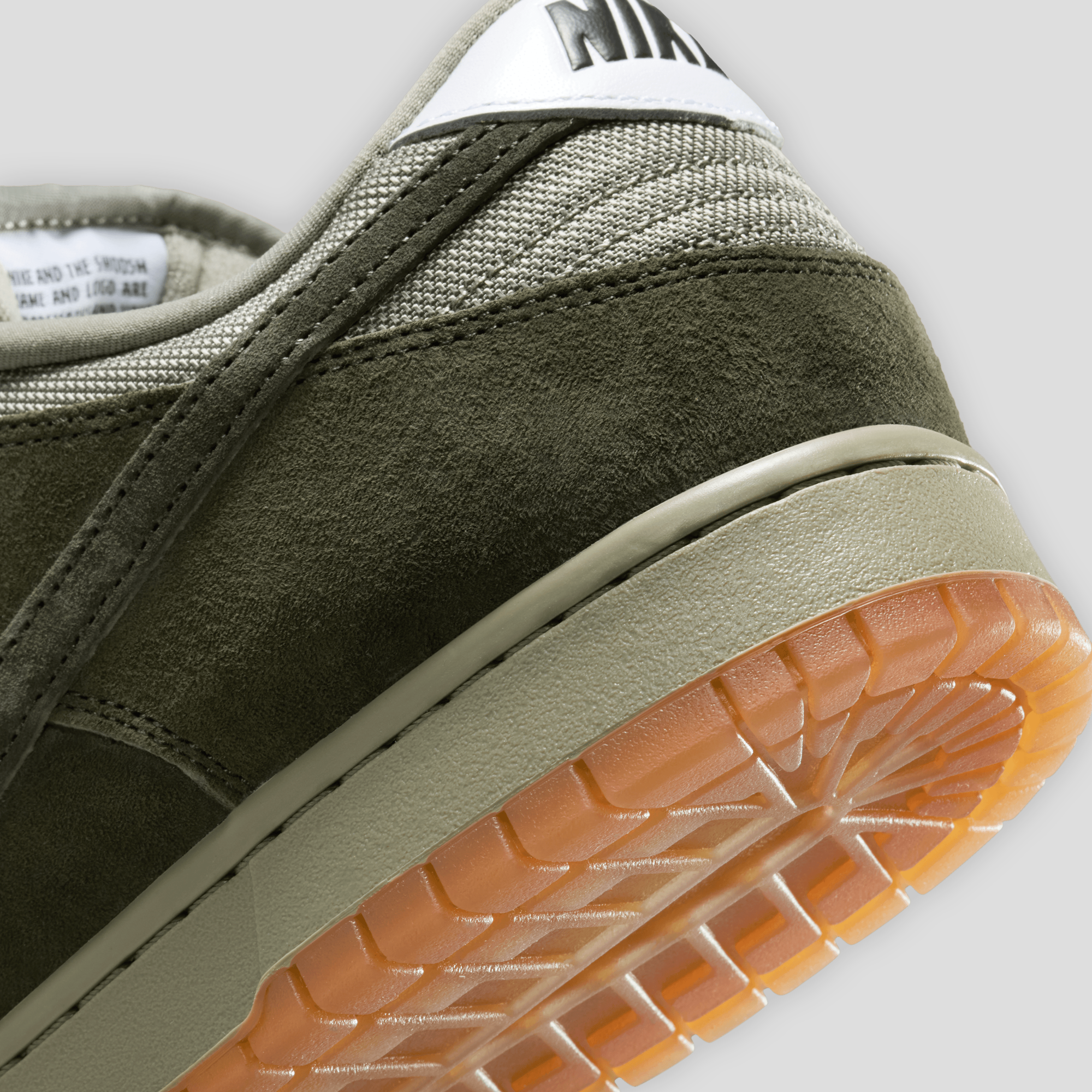 Nike SB Dunk Low Pro - Army / Sequoia