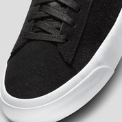 Nike SB Blazer Low Pro GT - Black / White