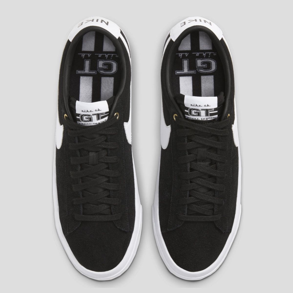 Nike SB Blazer Low Pro GT - Black / White