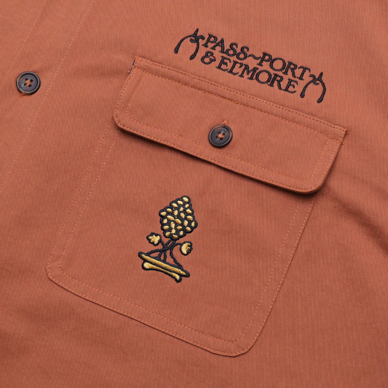 0000s_0012_VINYARDSHIRTRUSTDETAIL2.jpg