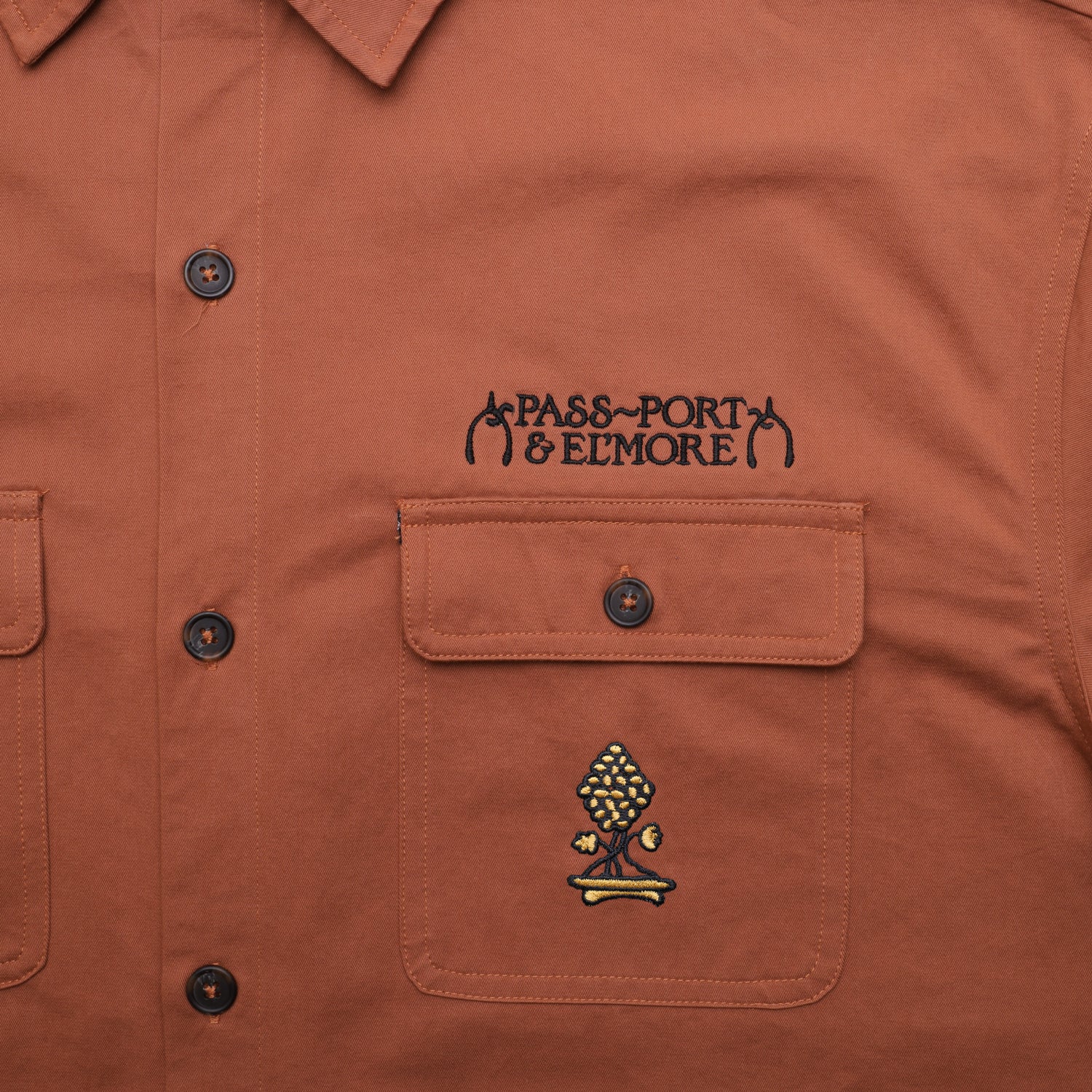 0000s_0013_VINYARDSHIRTRUSTDETAIL1.jpg