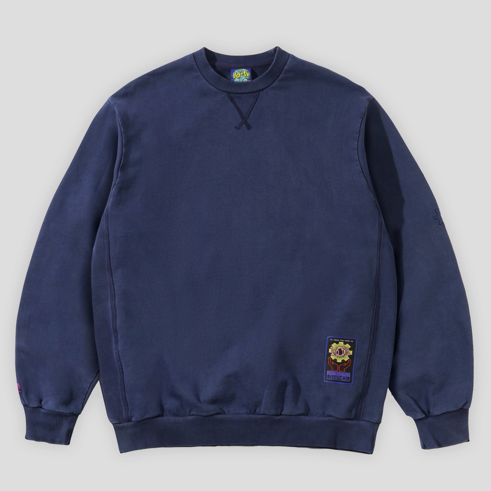 0000s_0022_IdeasCrewneckWashedIndigo1_jpg.jpg