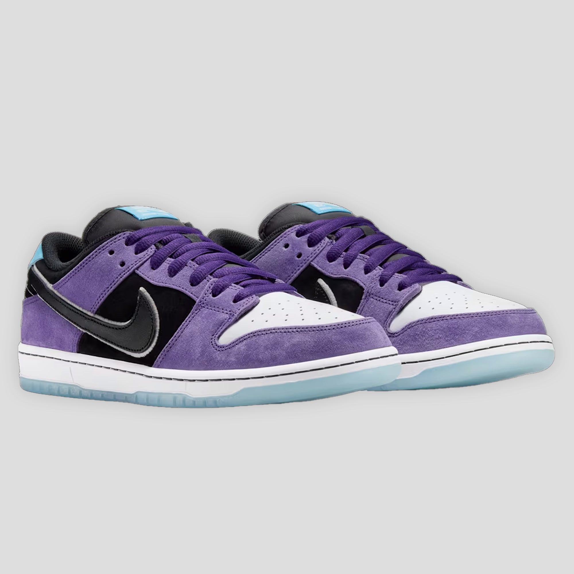 NIKE SB Dunk Low ブラック/パープル Nike SB Dunk Low Pro x Hayley Wilson - Black / Court Purple – Pass