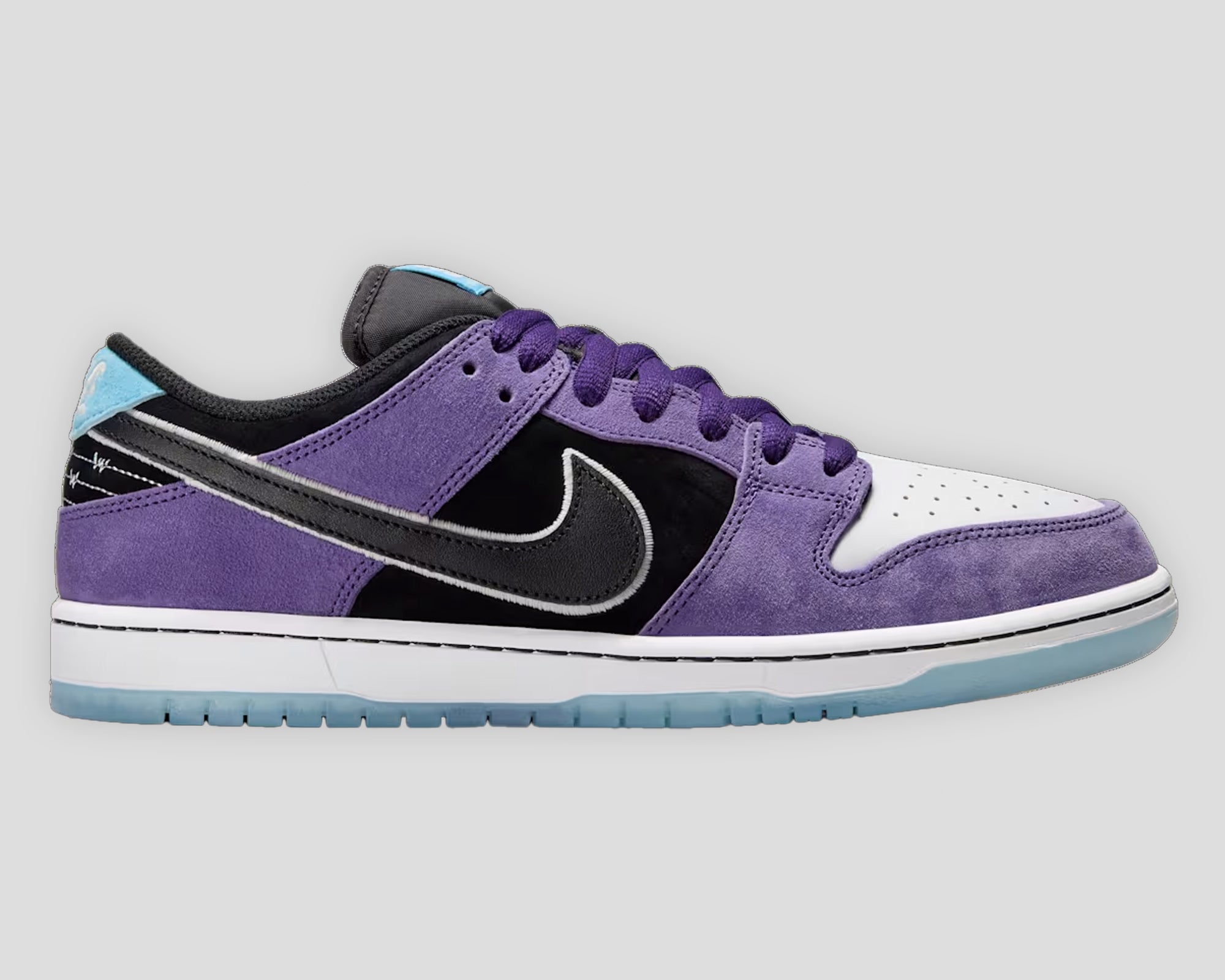 0003_nike-sb-dunk-low-pro-x-hayley-wilson-black-and-court-purple-hj0513-500-release-date.avif_191329d6-da1a-48f6-ae9d-94889d335d04.jpg