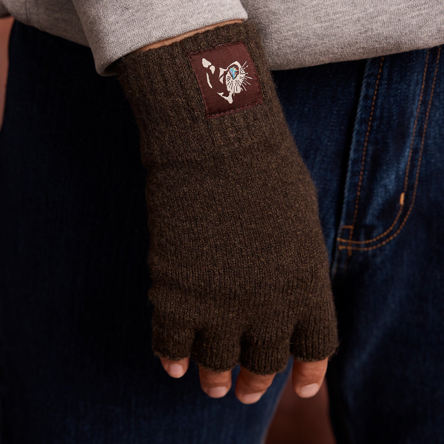 Pass~Port Australian Manufactured Fingerless Gloves - Brown