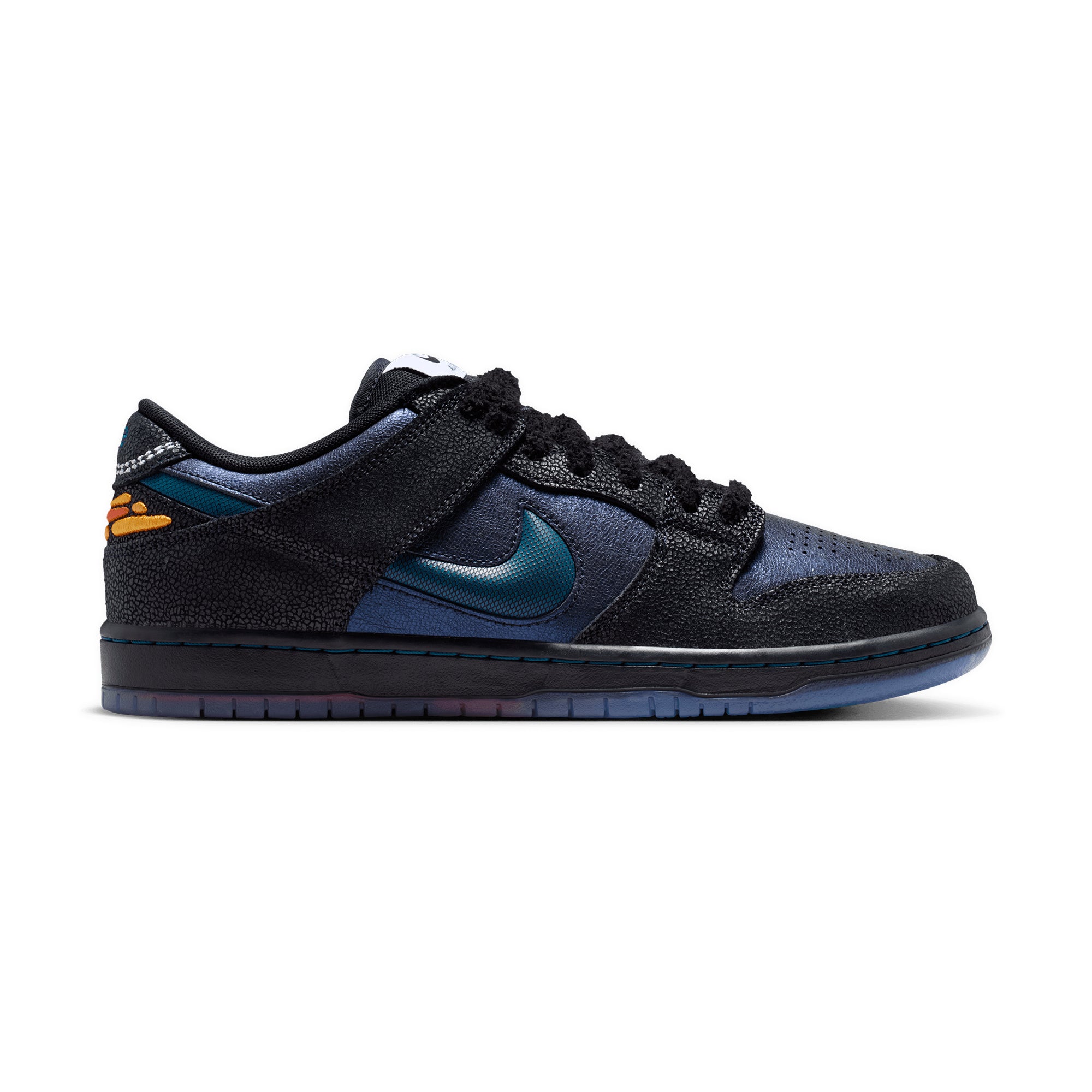Nike SB Dunk Skate Shoes | Pass~Port Skateboards Nike SB Dunk Skate Shoes | Pass~Port Skateboards
