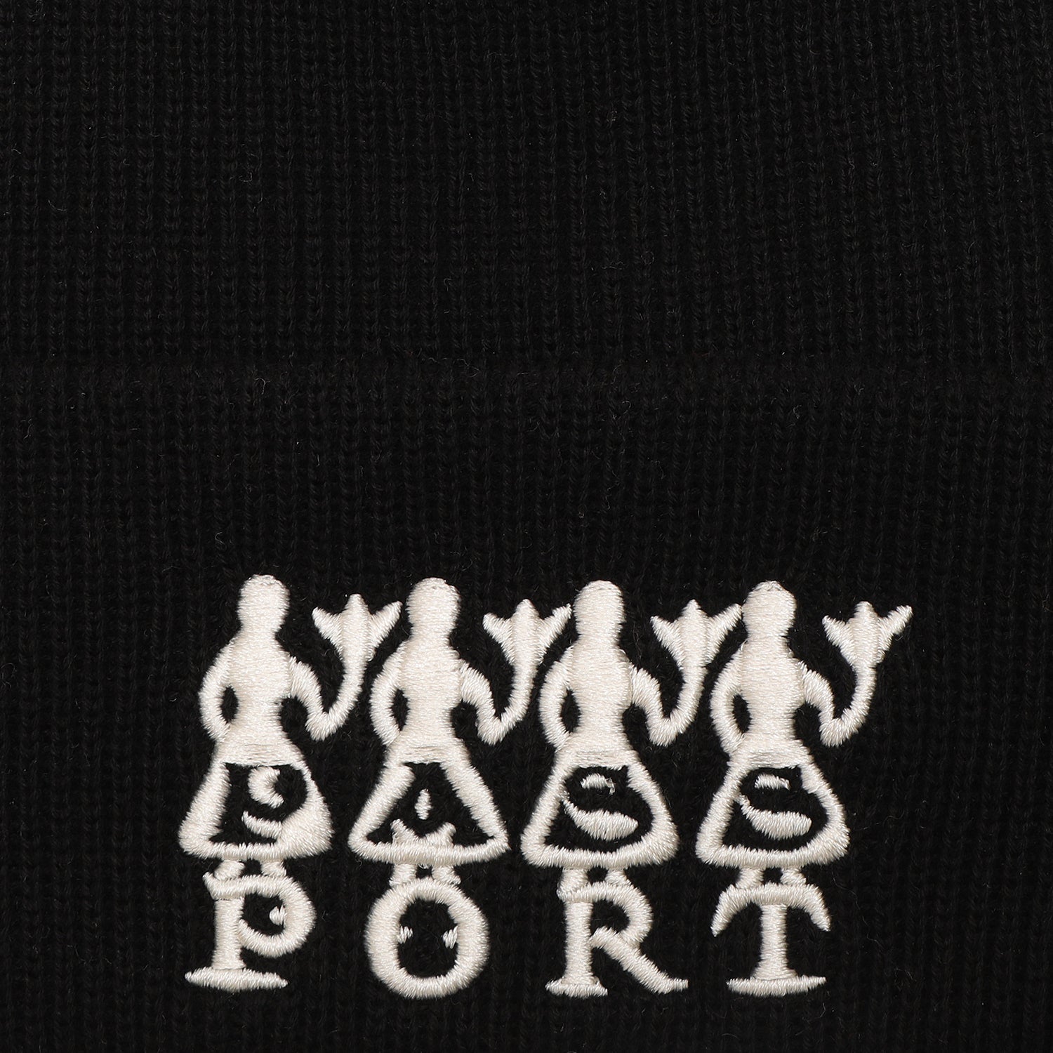 0030_4FLOWERSBEANIEDETAIL.jpg