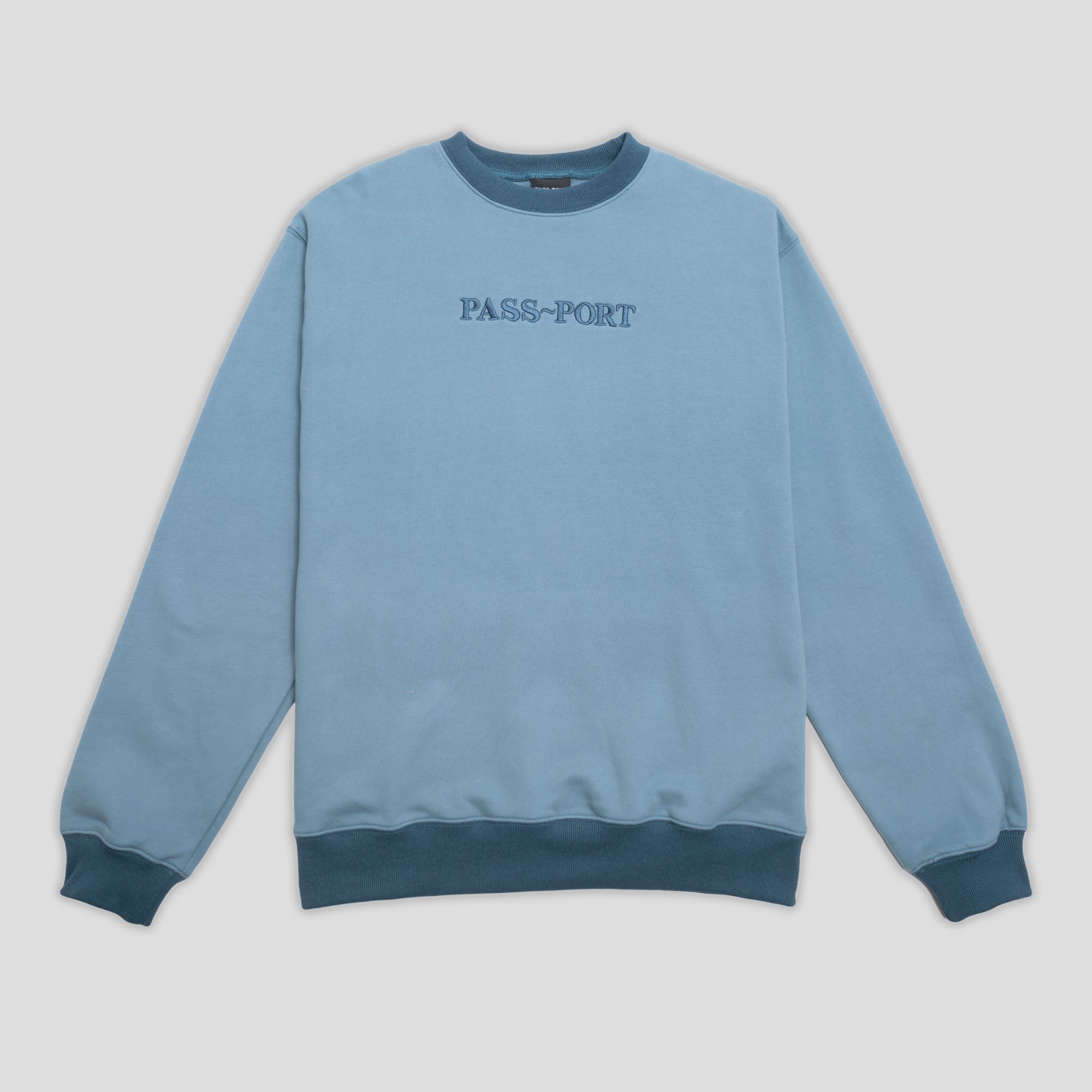 0030_OfficialOrganicSweaterBalticBlue.jpg