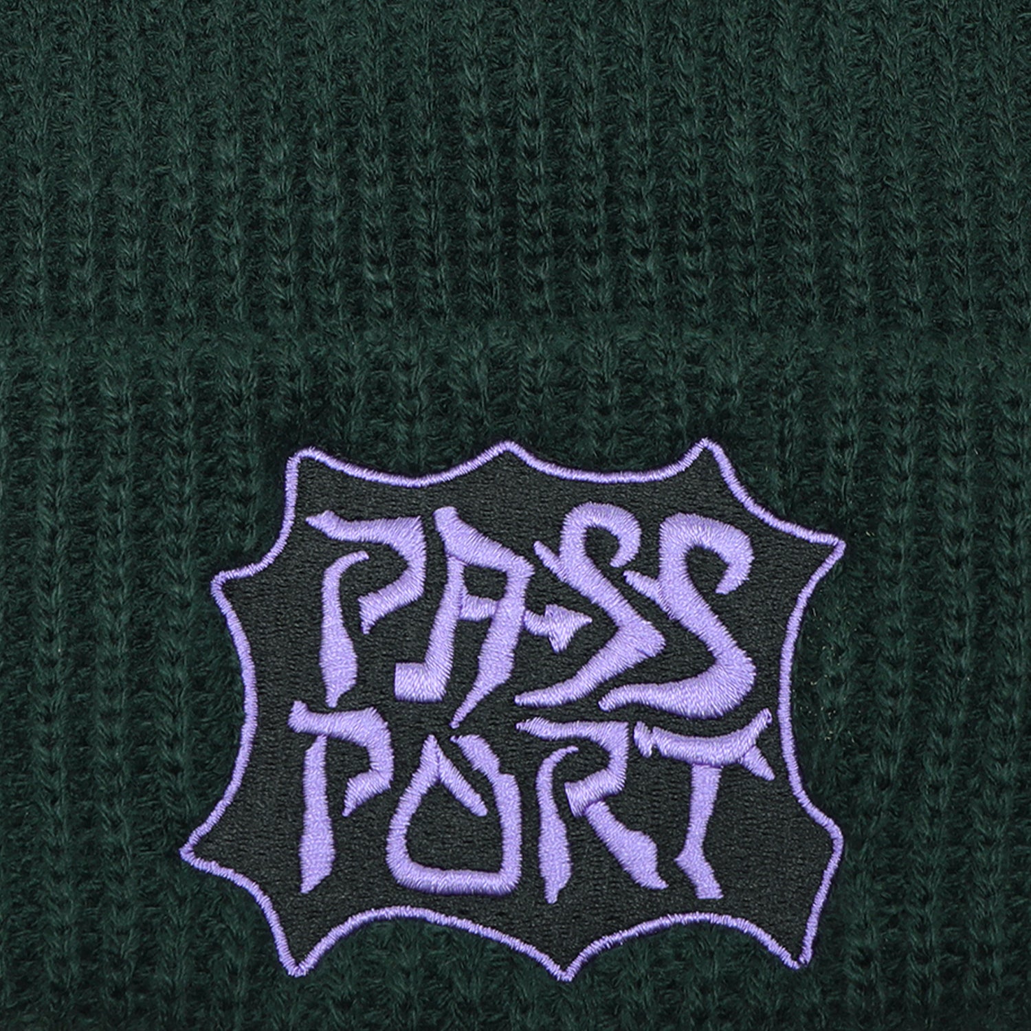 0042_GLIFBEANIEFORESTGREEN.jpg
