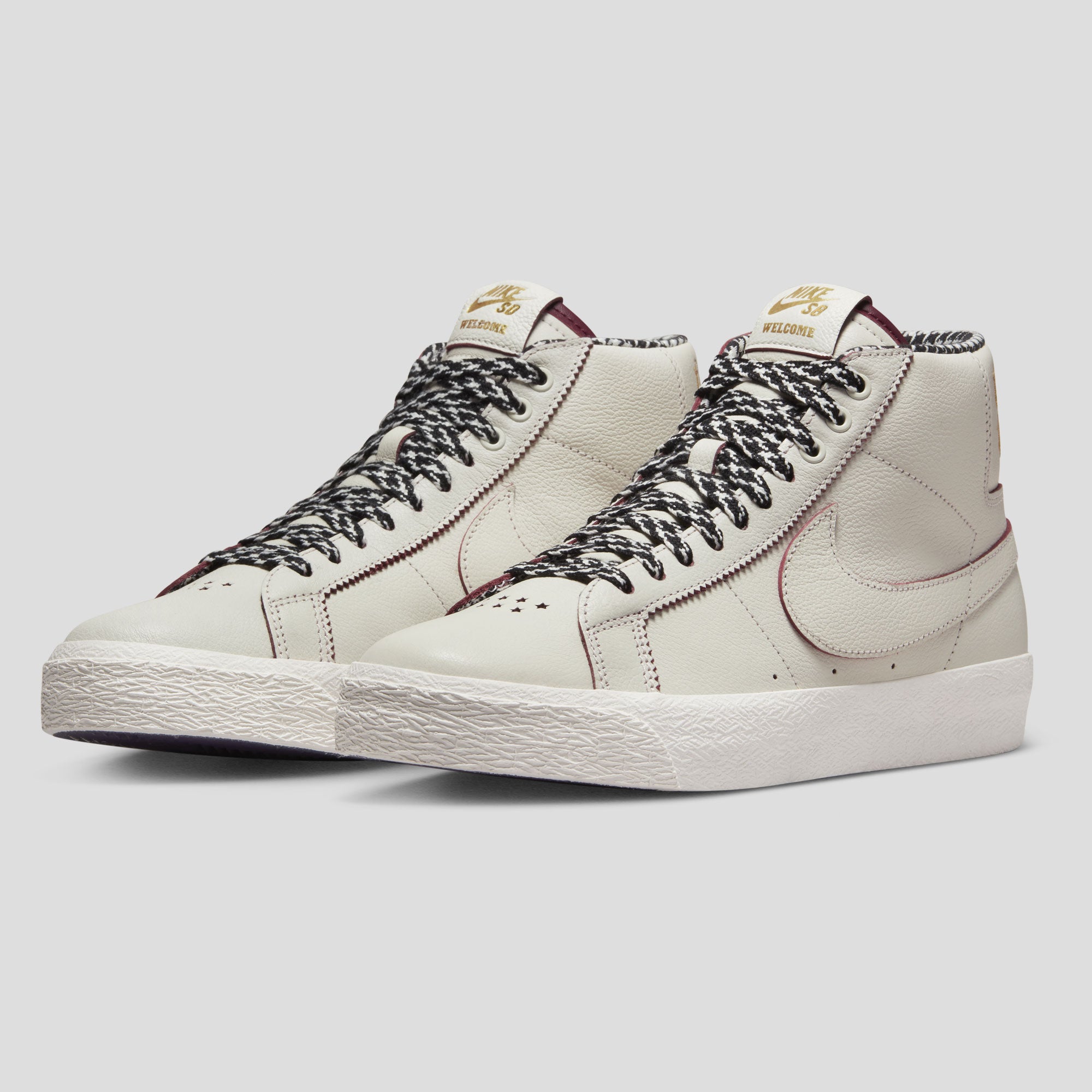 Nike SB & Welcome Madrid Zoom Blazer Mid - Sail / Dark Beetroot