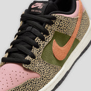 Nike SB Dunk Low Pro x Arts-Rec Skateshop - Rust Pink / Rough Green