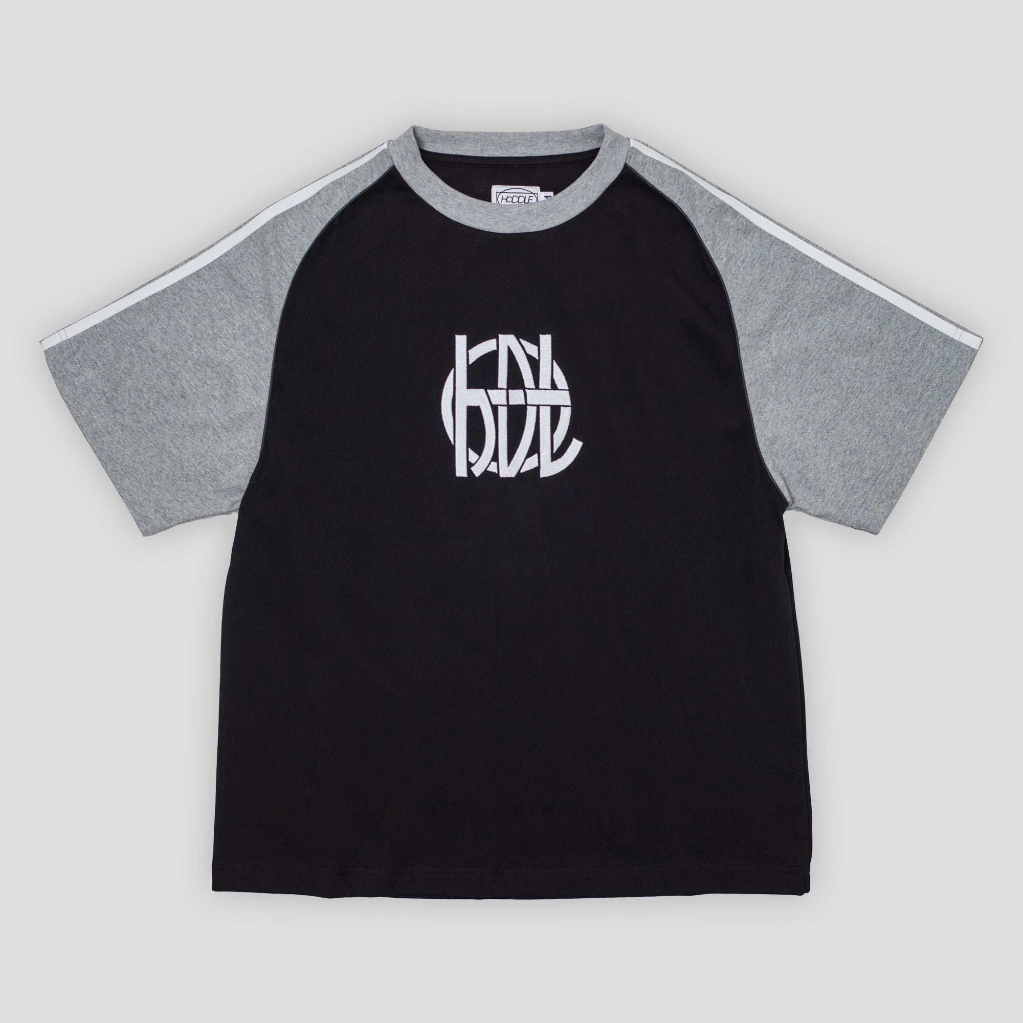 【超おすすめデザイン】PASS~PORT Fighter Logo T-shirt Pass~Port T-Shirts | Pass~Port USA