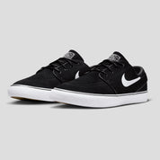 Nike SB Zoom Janoski OG + - Black / White