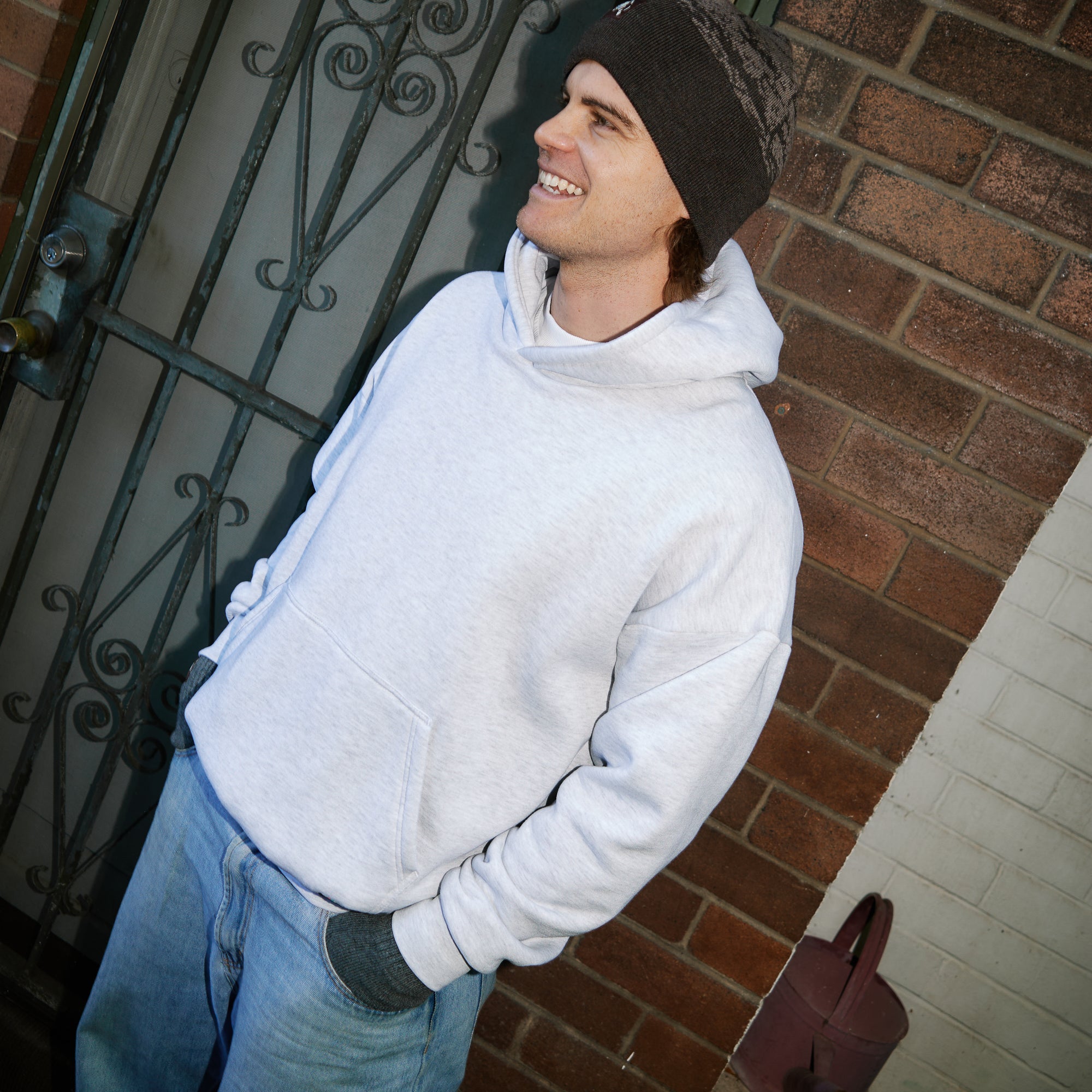 AUSMADE-5-HOODIE-WHITE-MARLE-1.jpg