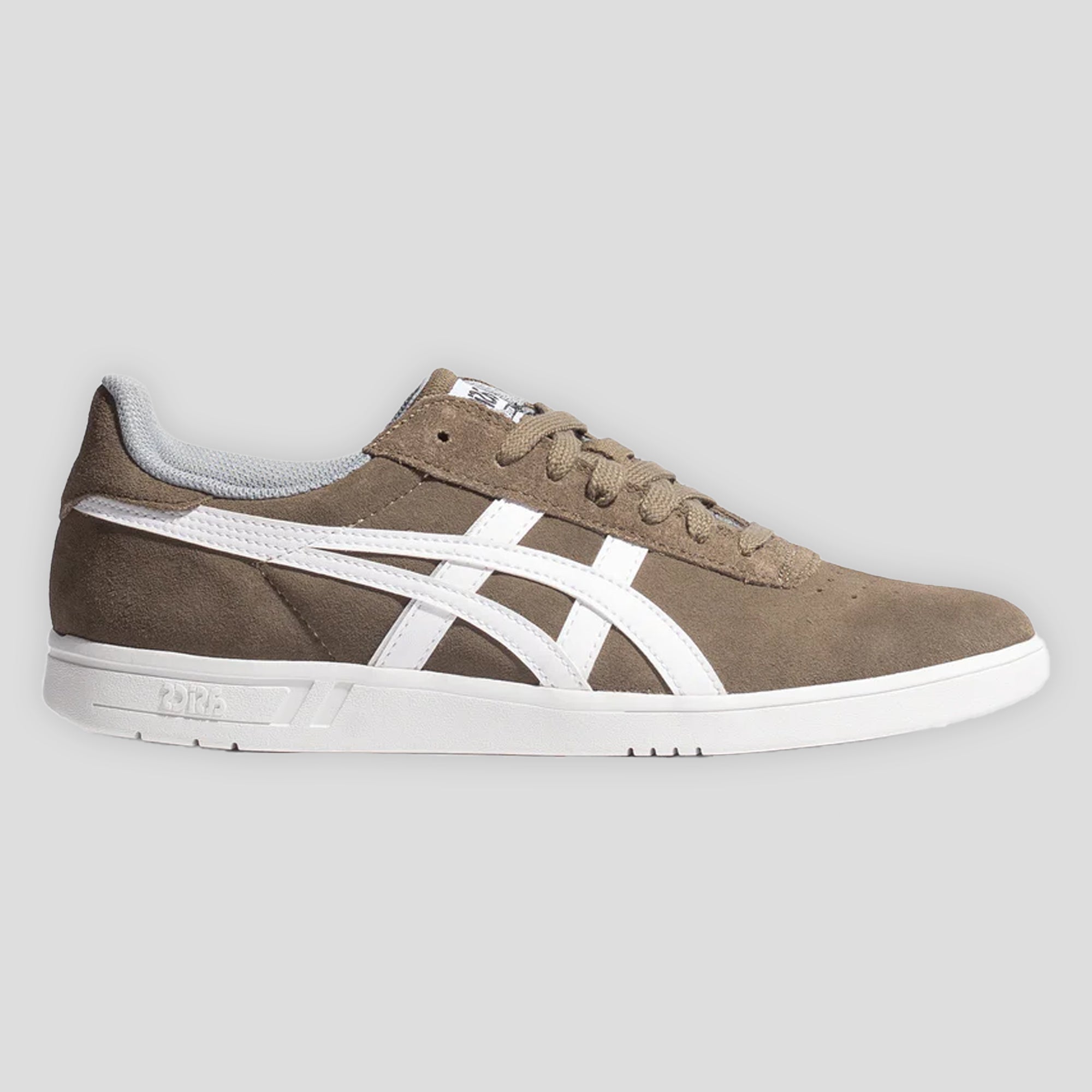 AsicsOlive_0000_BG.jpg