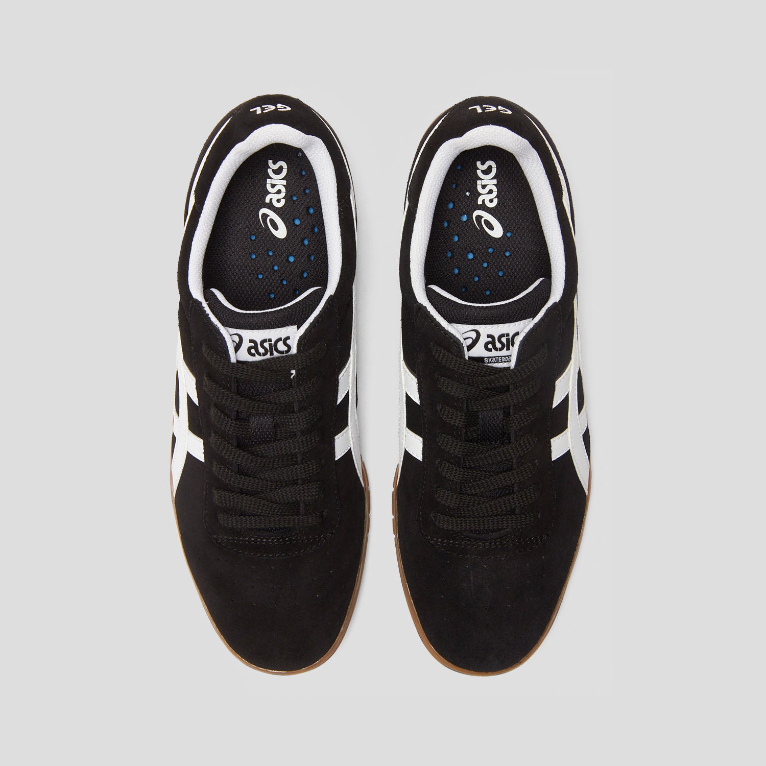 Asics_0005_GelVikkaProBlack_Gum2.jpg