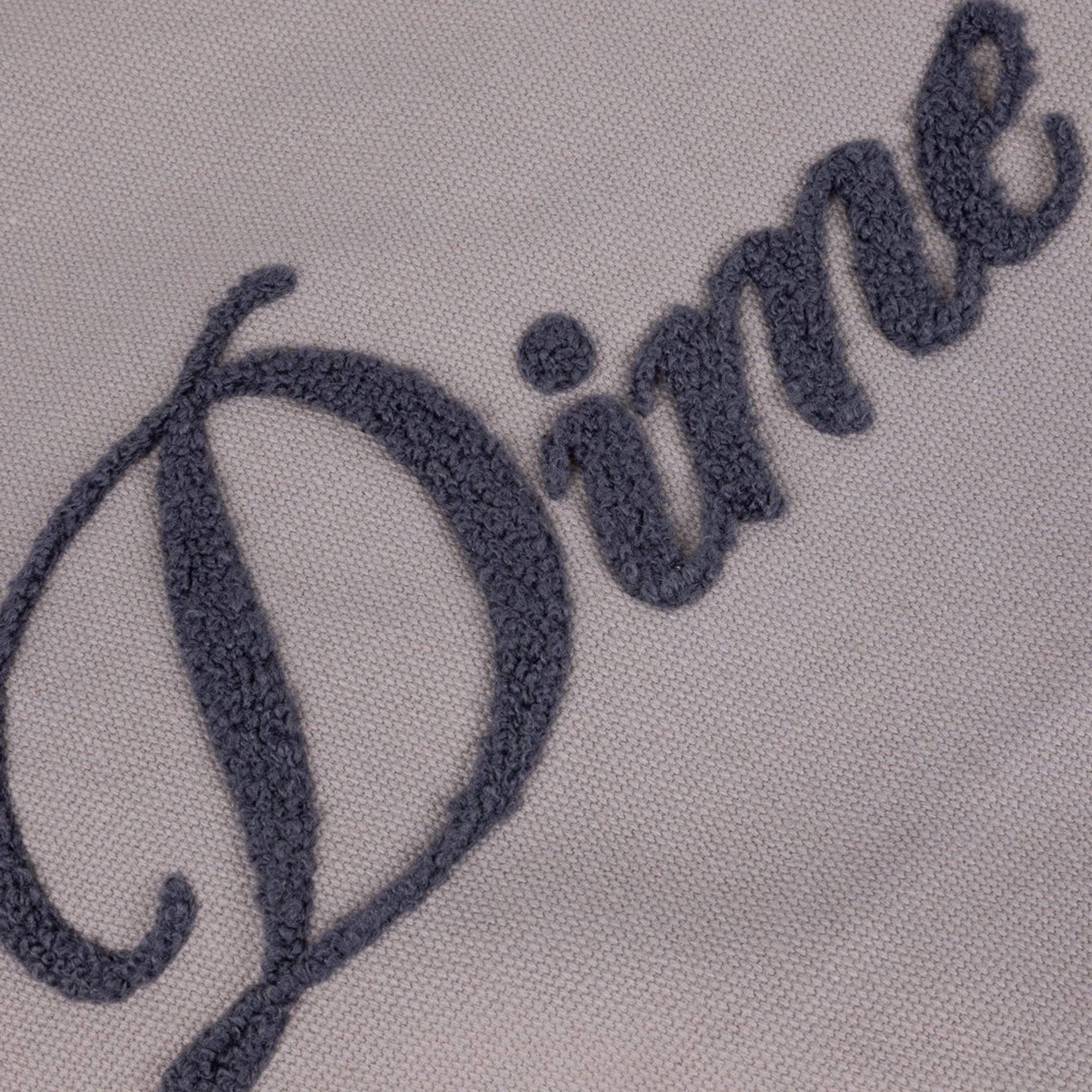 DIMEF25_0013_ACCESSORIES_FA25_TOTE_CONCRETE_PRODUCT-02_1c7052bd-dd3b-4a20-a6b8-adc980c61077_1800x1800_jpg.jpg