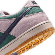 Nike SB Dunk Low - Mineral Slate / Partical Rose