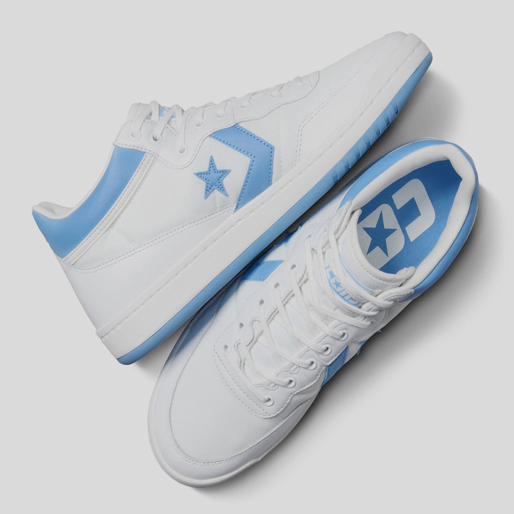 Converse Cons Fastbreak Pro Mid - White / Light Blue