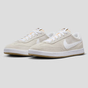 Nike SB FC Classic - Summit White/ White/ Vivid Orange