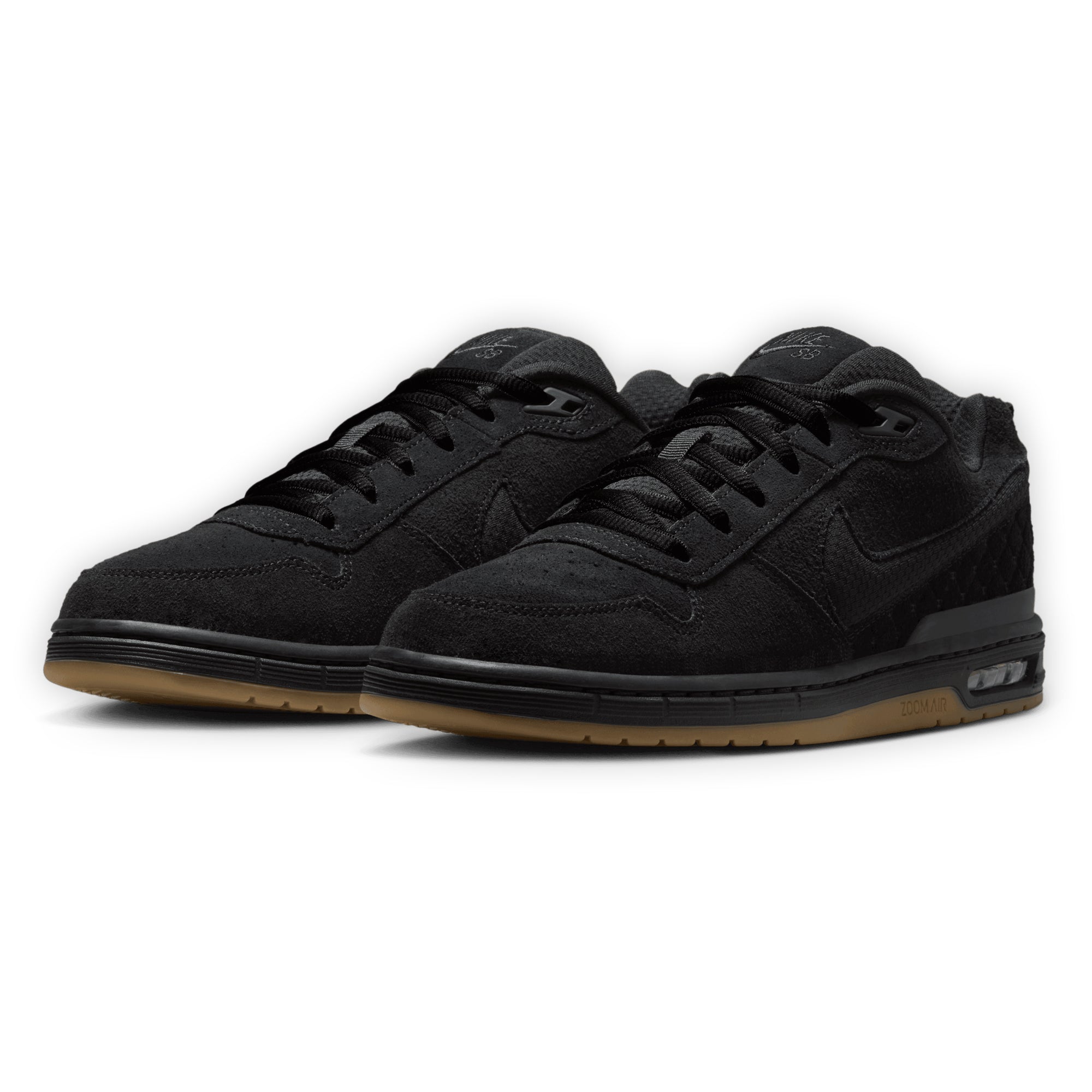 NIKE_0011_WBG_1355df92-2b59-4c91-8213-182597b6f569.jpg