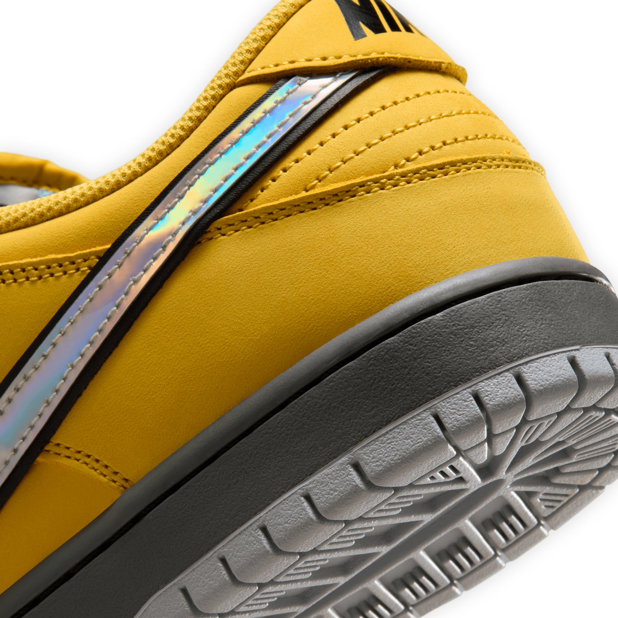 Nike SB Dunk Low Pro - Lightning / Wolf Grey / Denim Turquoise