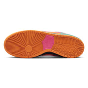 Nike SB Dunk Low Pro - Green Noise / Light Curry