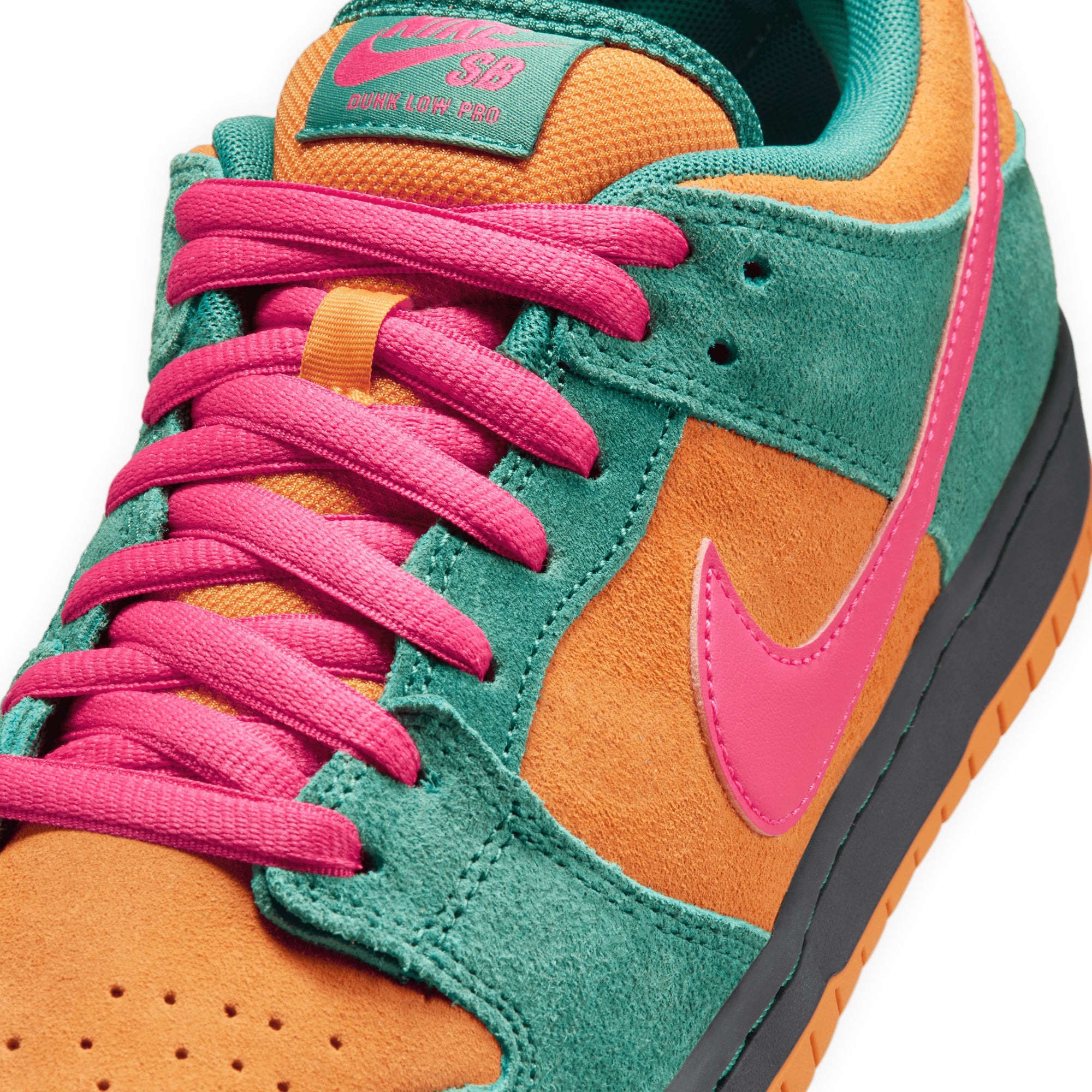 Nike SB Dunk Low Pro - Green Noise / Light Curry
