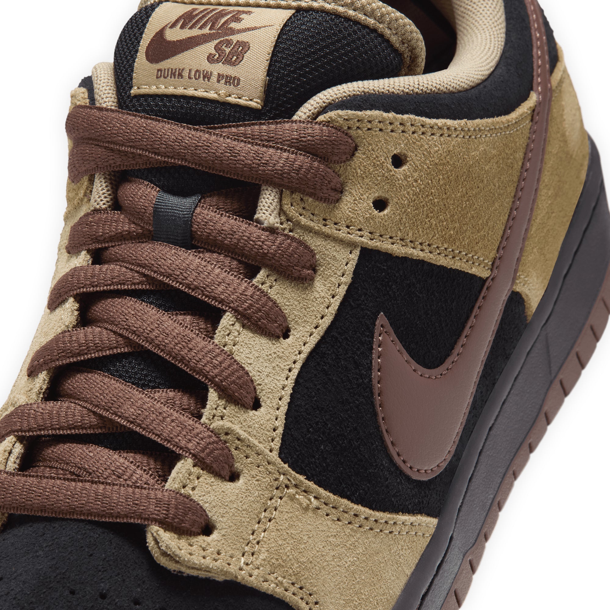 Nike SB Dunk Low Pro - Filbert / Black