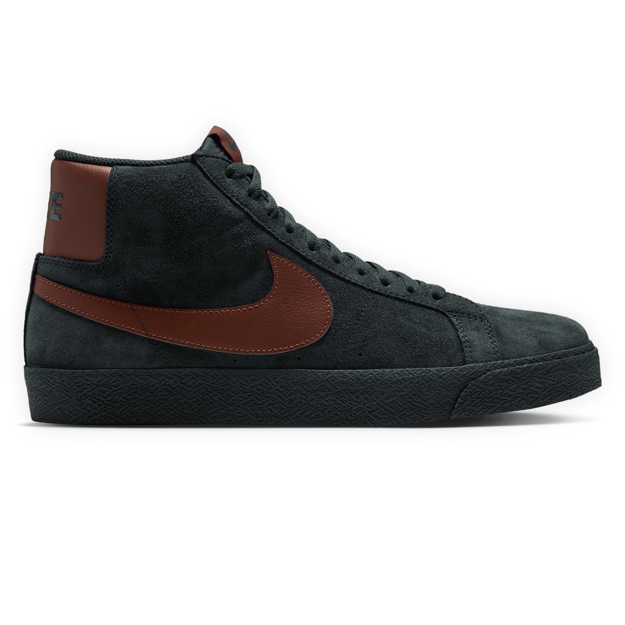 NikeSB_0018_WBG.jpg