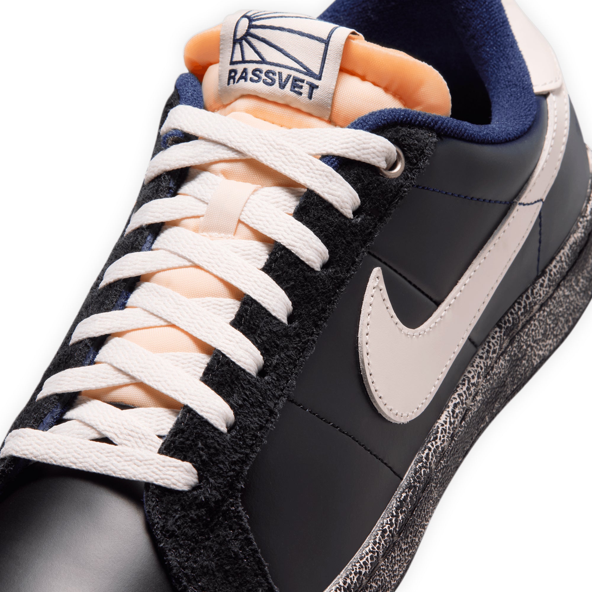 Nike SB Zoom Tennis Classic x Rassvet - Blue Void / Snail