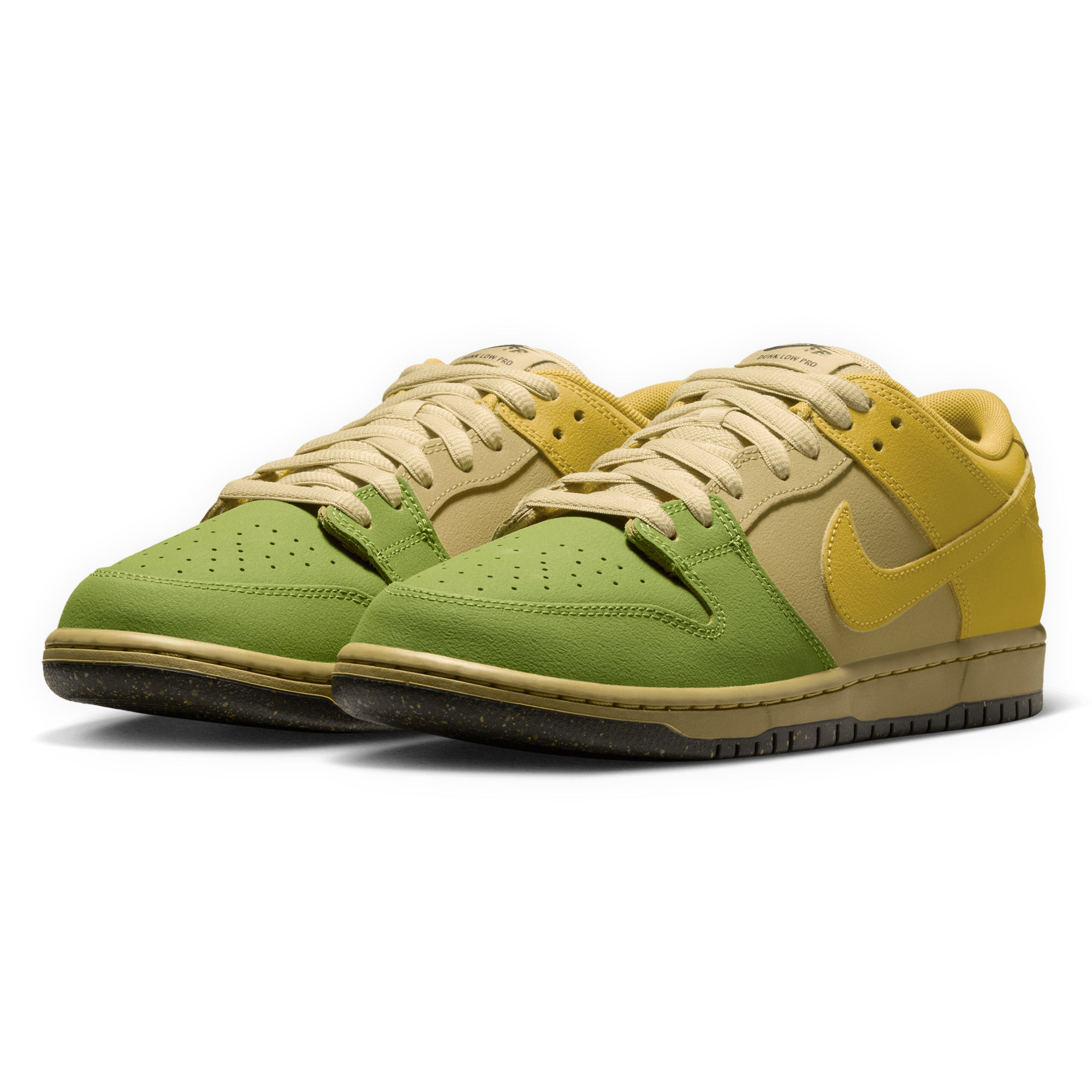 Nike SB Dunk Low Pro - Saffron Quartz / Pear