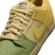 Nike SB Dunk Low Pro - Saffron Quartz / Pear