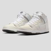 Nike SB & Anti Hero Zoom Dunk High - White / Black