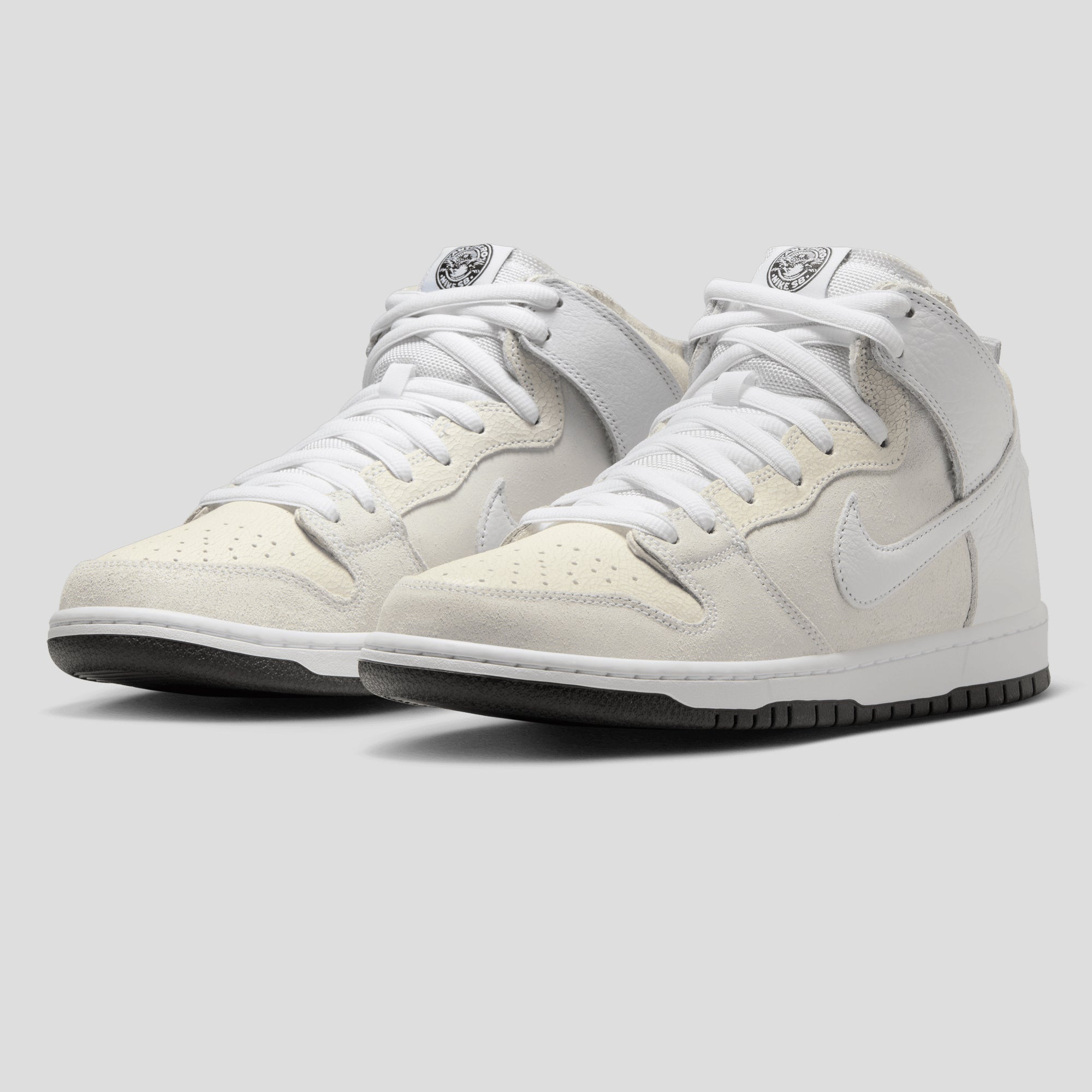 Nike SB & Anti Hero Zoom Dunk High - White / Black