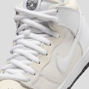 Nike SB & Anti Hero Zoom Dunk High - White / Black