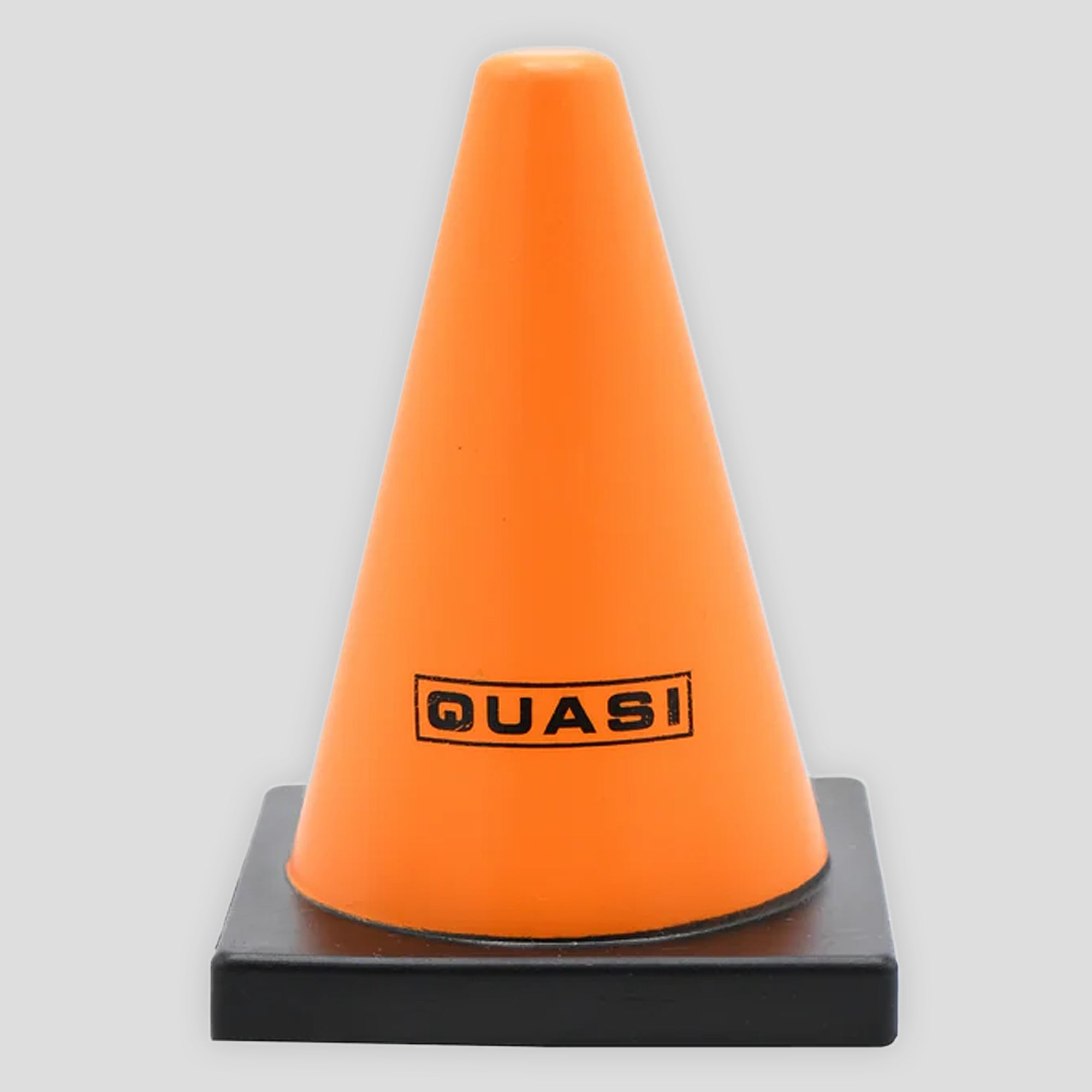 Quasi_0009_BG.jpg
