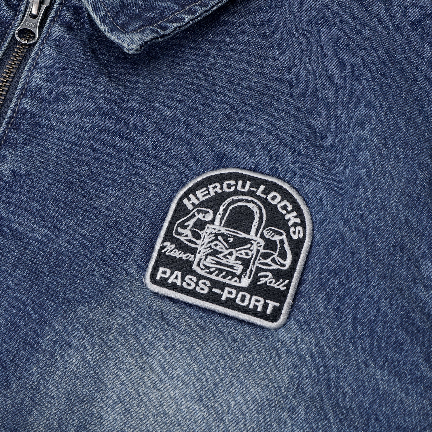 R46_0002_HERCU-LOCKSDENIMFREIGHTJACKETINDIGO.jpg