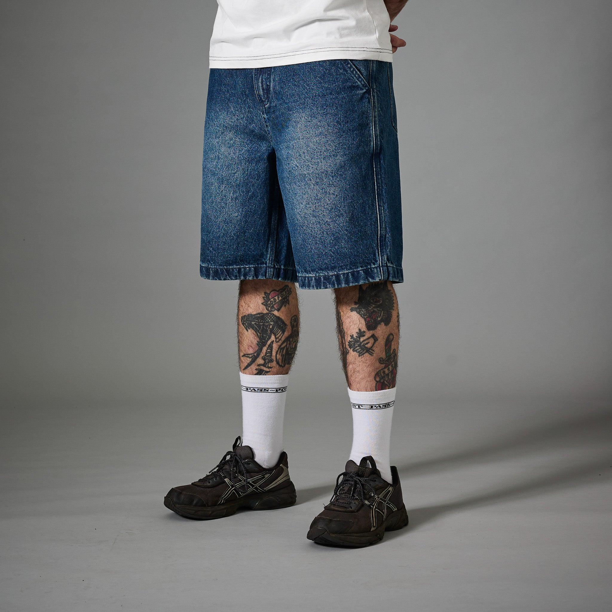パンツ PASSPORT WORKERSCLUB JEAN SHORT WASHED34 Pass~Port Recycled Cotton Workers Club Denim Short - Washed Dark Indig