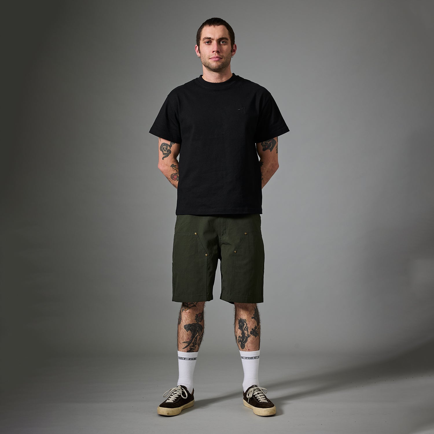 TILE_EXPORT_0023_Double_Knee_Diggers_Club_Shorts_Dark_Green.jpg