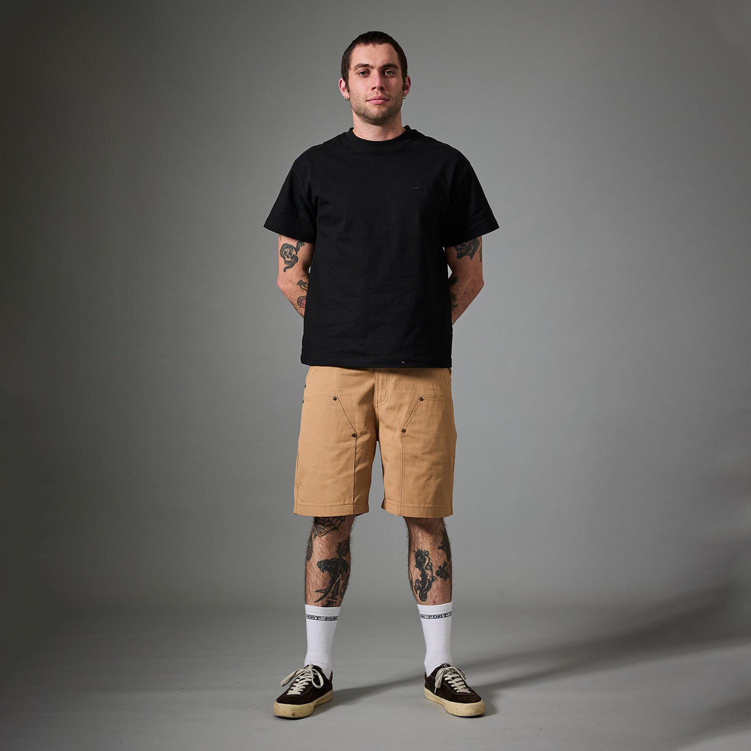 TILE_EXPORT_0031_Double_Knee_Diggers_Club_Shorts_Camel.jpg