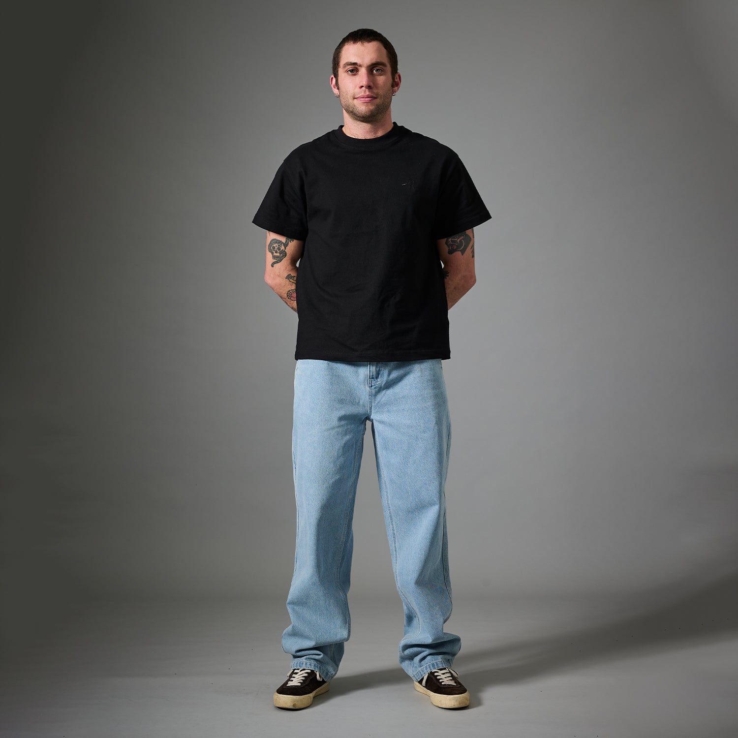 TILE_EXPORT_0035_Workers_Club_Straight_Leg_Jean_Light_Indigo.jpg