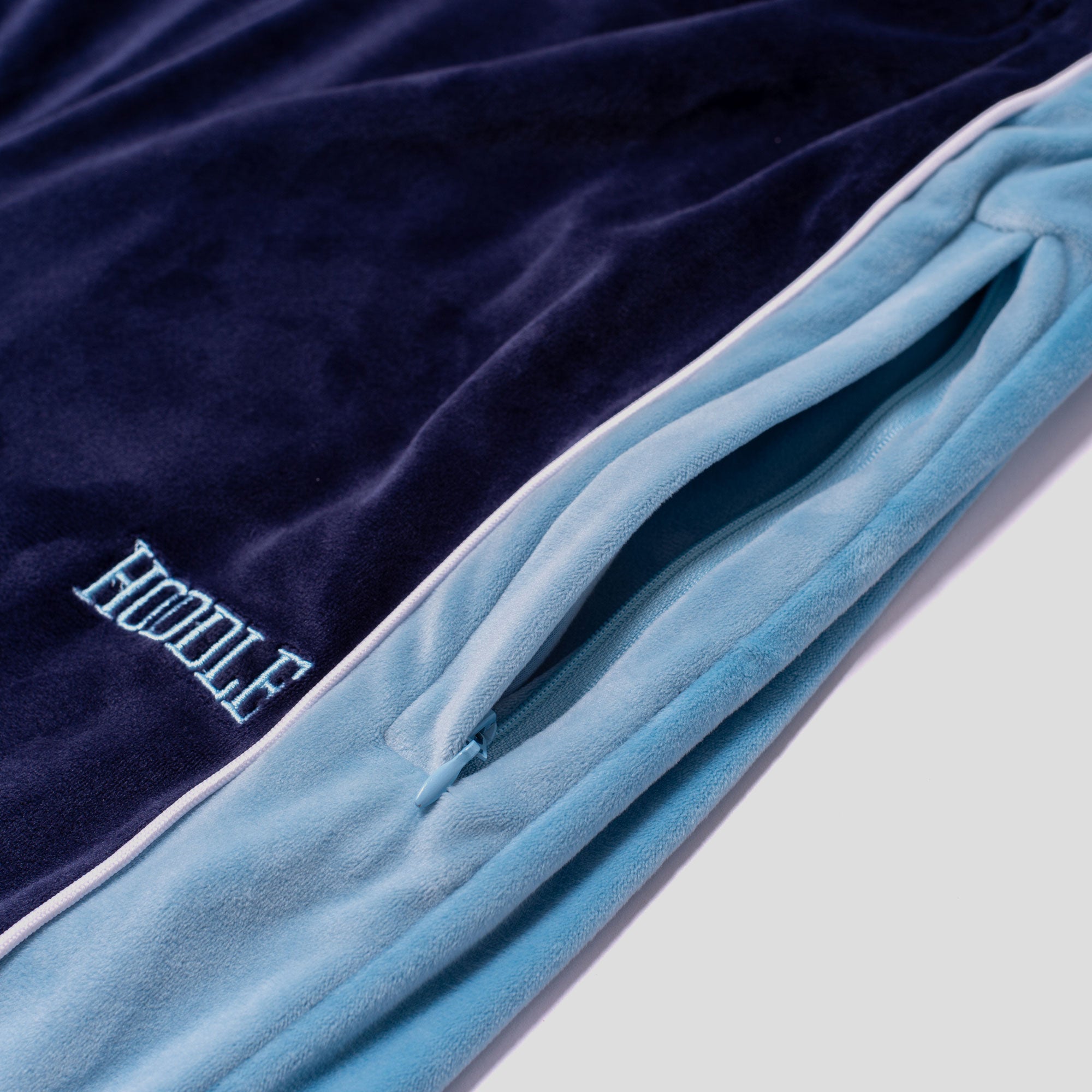 Hoddle Velour Track Pant - Blue / Navy