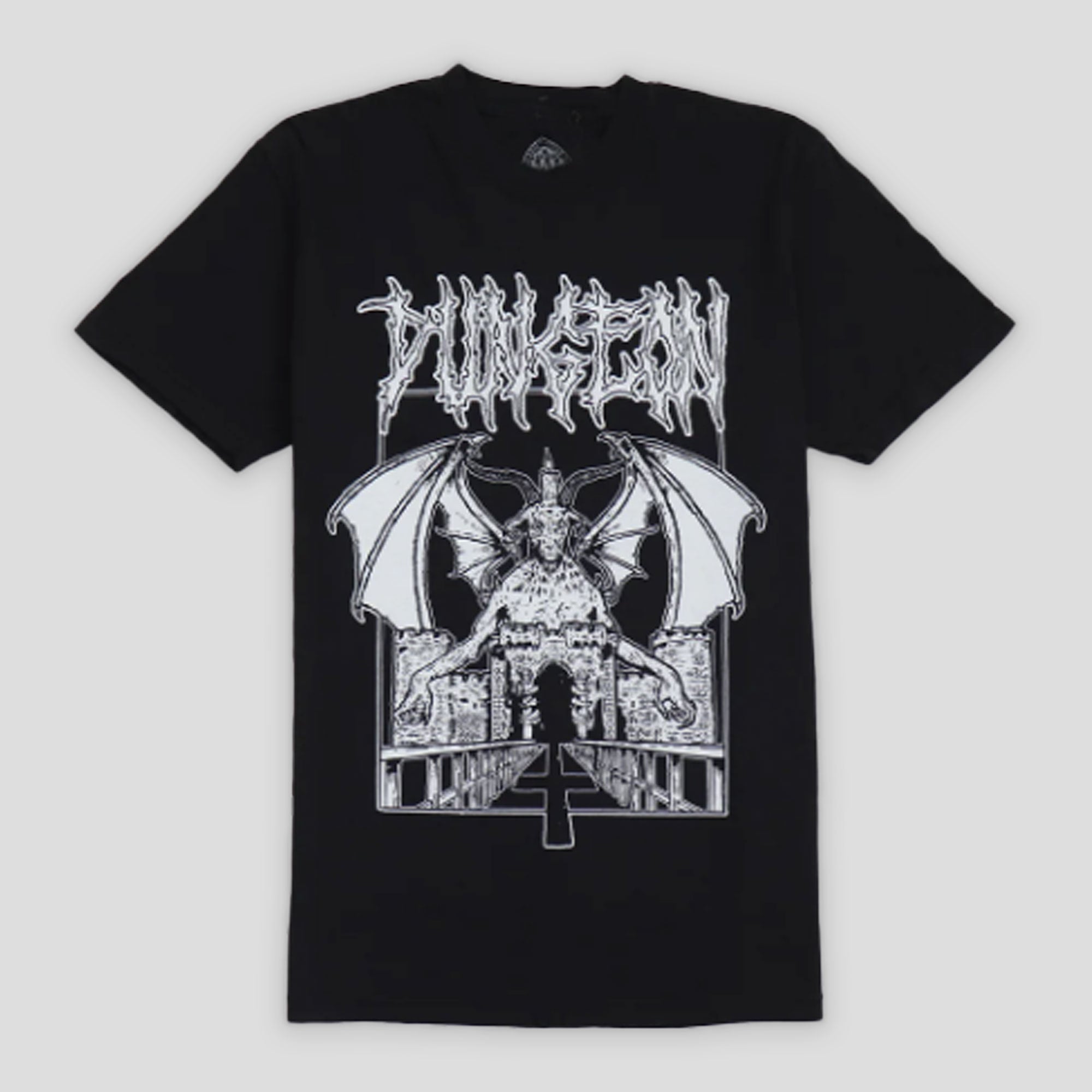 dUNGEONTEE1.jpg