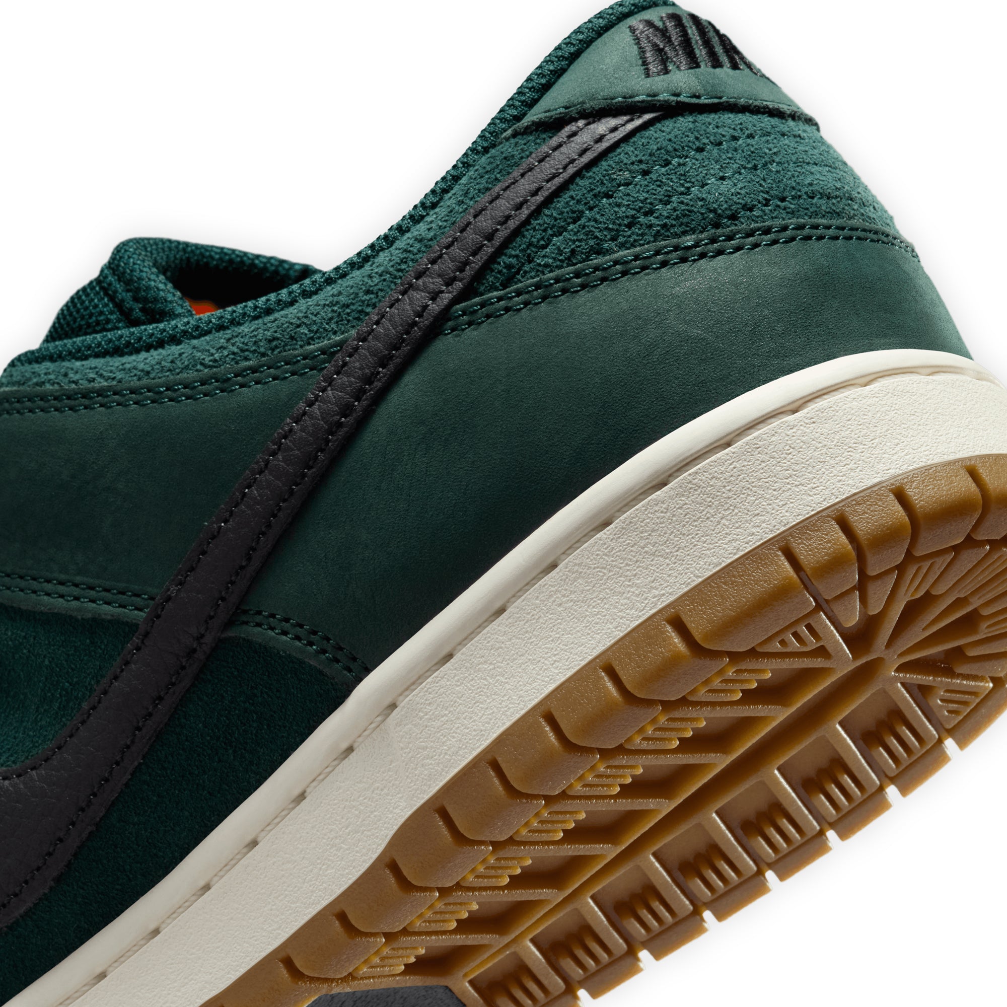 Nike SB Dunk Low Pro - Deep Fir / Black Fir Sail