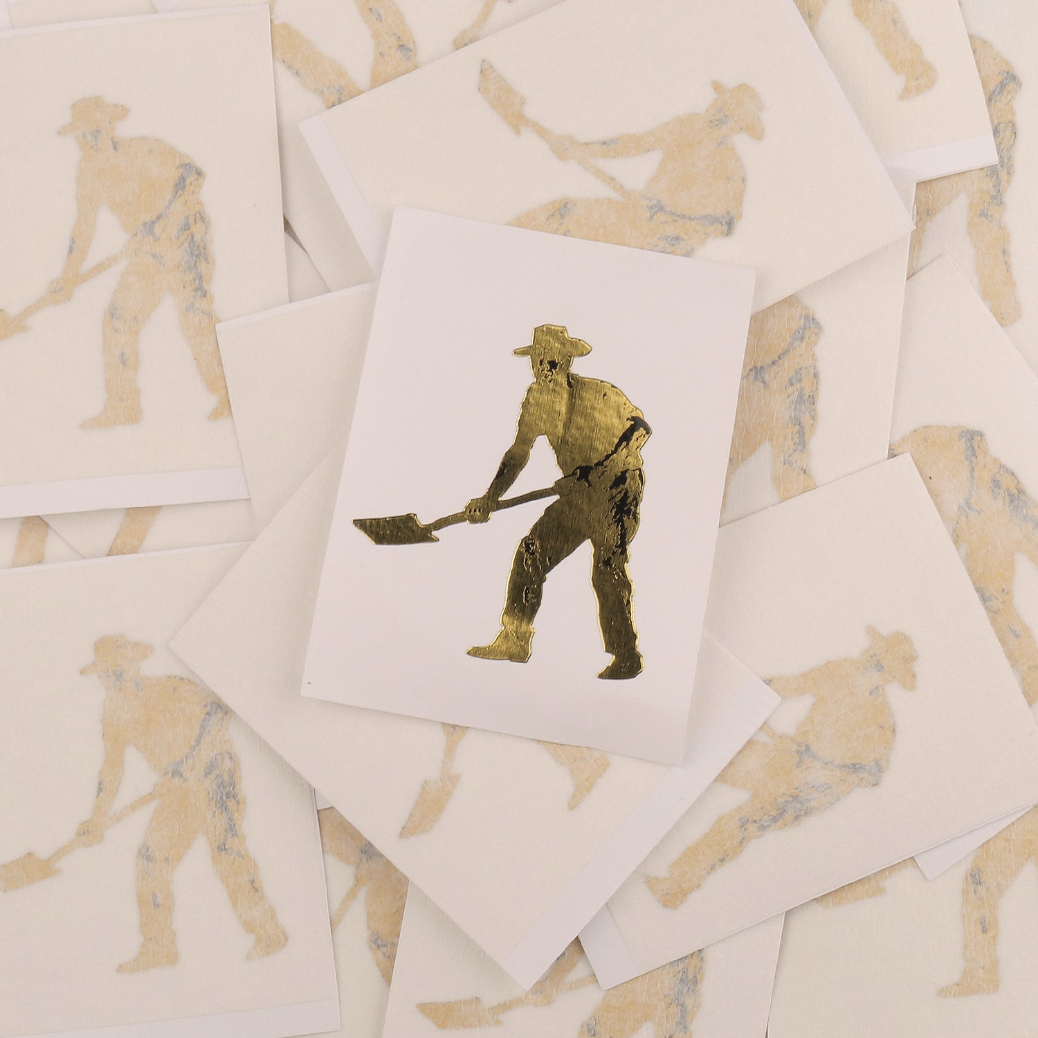 PASS~PORT DIGGER DIE CUT STICKER GOLD