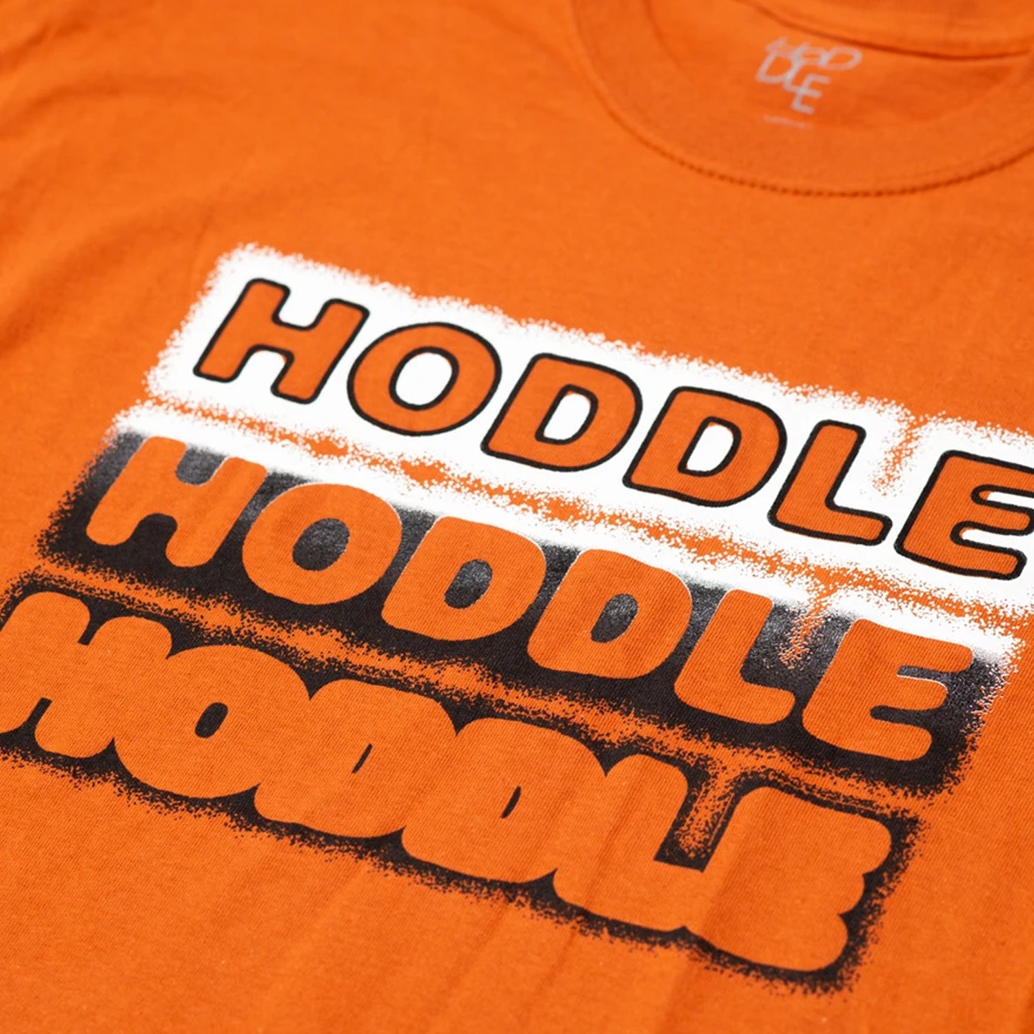 HODDLE "DECLINE" TEE RUST